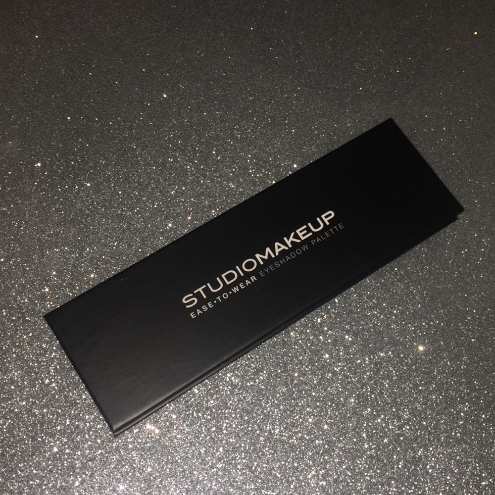 New Studio Makeup Ease to wear eyeshadow palette